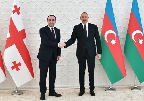Президент Азербайджана поздравил премьер-министра Грузии с днем рождения