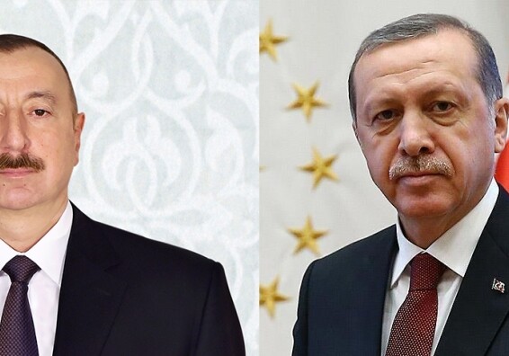 Ильхам Алиев позвонил Президенту Турции