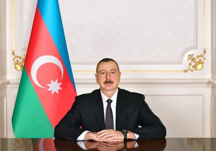 Ильхам Алиев поделился в Twitter публикацией по случаю Гурбан байрамы
