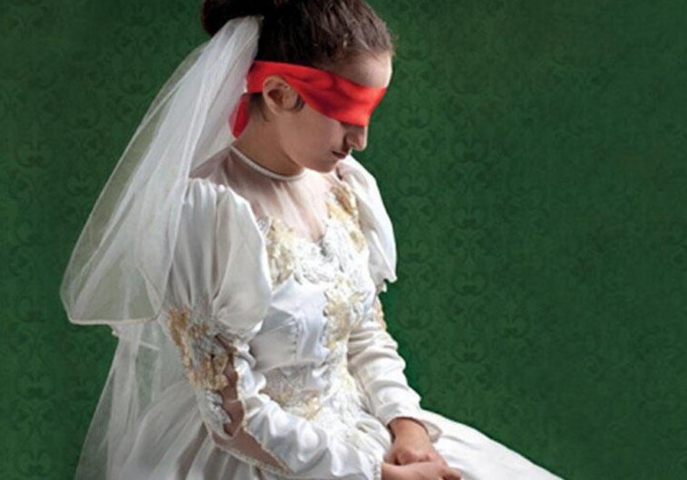 Азербайджанская правозащитница бьет тревогу в связи с ранними браками 