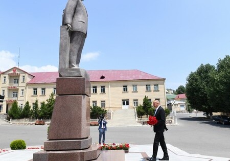 Президент Ильхам Алиев прибыл в Дашкесанский район (Фото)