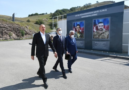 Президент Ильхам Алиев ознакомился с работой перерабатывающего комплекса «Човдар» в Дашкесане (Фото-Обновлено)