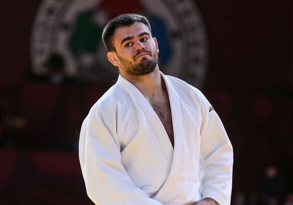 Первый политический скандал на Олимпиаде-2020: алжирский дзюдоист снялся, чтобы не попасть на израильтянина