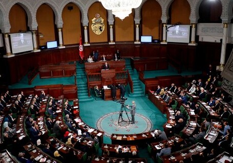 Спикеру парламента Туниса и 64 депутатам запретили покидать страну