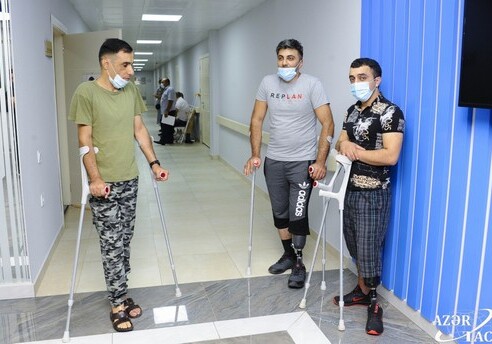 Продолжается обеспечение высокотехнологичными протезами раненых участников Отечественной войны (Фото)
