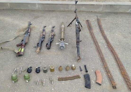 В Ходжалинском районе обнаружены оружие и боеприпасы (Видео)