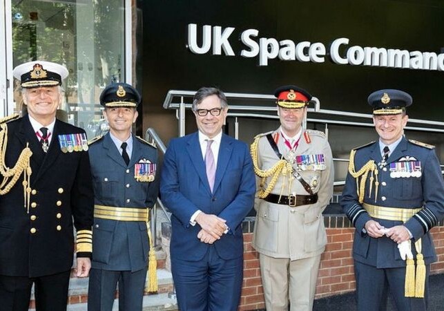 В Британии открылся первый центр командования космическими войсками
