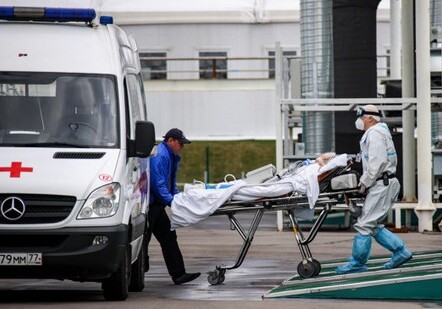 За сутки в России от коронавируса умерли 789 человек