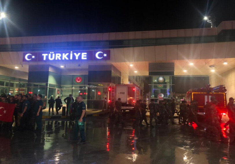 Очередная группа азербайджанских пожарных уже в Турции (Фото-Видео)