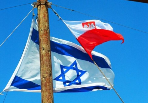 Польша приняла закон о реституции – Израиль отозвал главу диппредставительства в Варшаве