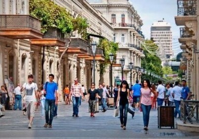 С начала года численность населения Азербайджана выросла на 0,2%