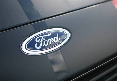 Ford научит машины ездить самостоятельно