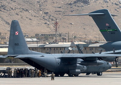 Названы сроки завершения эвакуации американцев из Афганистана  - Дипломаты США предупреждали Госдеп о риске скорого прихода к власти талибов