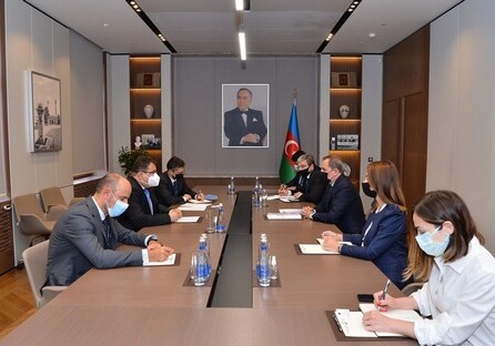 Джейхун Байрамов принял нового главу представительства ЕС в Азербайджане (Фото)