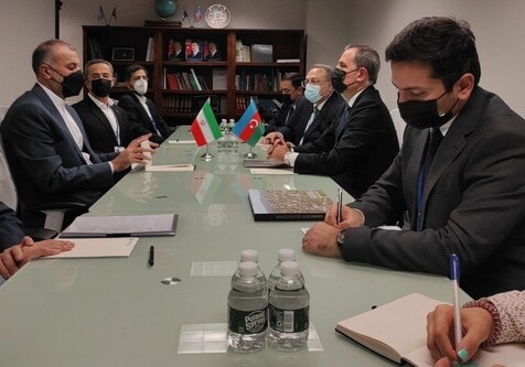 Главы МИД Азербайджана и Ирана обсудили ситуацию в регионе