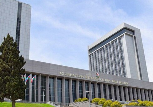 Парламент Азербайджана примет декларацию в связи с годовщиной начала Отечественной войны