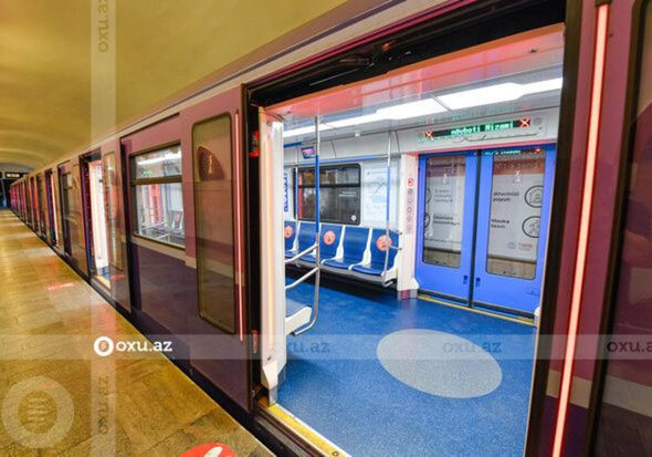 В бакинском метро изменен интервал движения поездов
