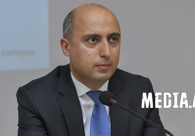 Министр образования Азербайджана: «Я отправил резюме в более 300 компаний, меня пригласили только на два собеседования»