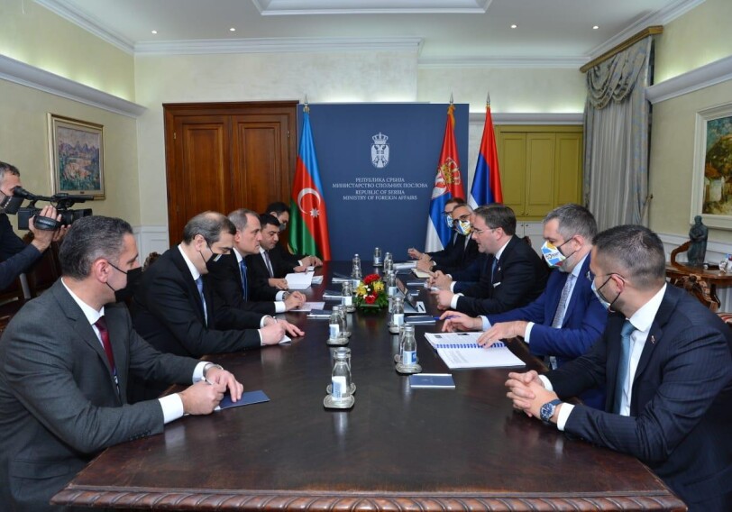 Азербайджан и Сербия вводят безвизовый режим