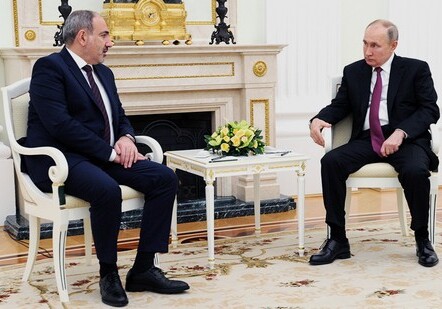 Путин и Пашинян проводят переговоры в Кремле (Видео)