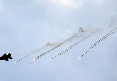 Израильские ВВС нанесли ракетные удары по военному аэродрому в Сирии