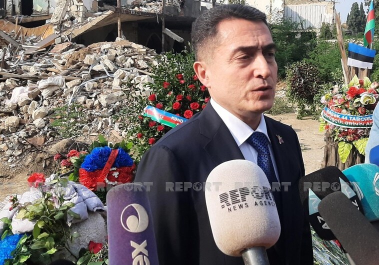 Али Гусейнли: "С начала войны Армения использовала незаконное оружие для бомбардировки жилых районов"