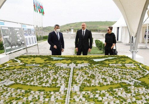 Ильхам Алиев заложил фундамент нового «умного села» в Физулинском районе (Фото)