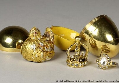 В «Зеленый свод» Дрездена вернулось золотое яйцо с сюрпризами – Спустя 97 лет