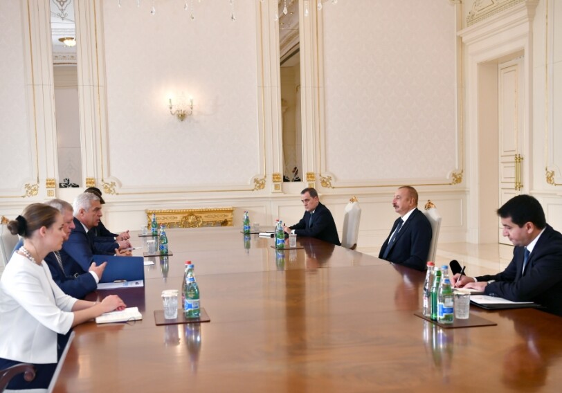 Президент Ильхам Алиев принял министра иностранных и европейских дел Словакии (Фото)