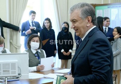 Все кандидаты в президенты Узбекистана проголосовали на выборах – Явка составила 33,6% (Видео)