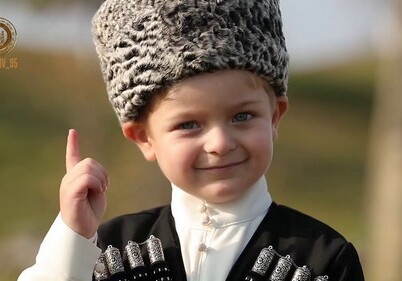 Сын Кадырова выиграл свой первый конкурс в детском саду 