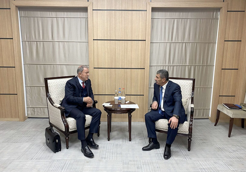 Министр обороны Азербайджана встретился с турецким коллегой(Фото)