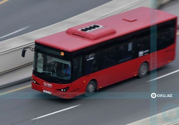 В Баку начались поставки новых автобусов