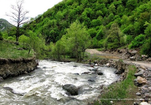 Прозрачные воды Карабаха