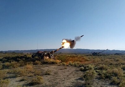 Подразделения ракетно-артиллерийских войск ВС Азербайджана выполнили боевые стрельбы (Видео)