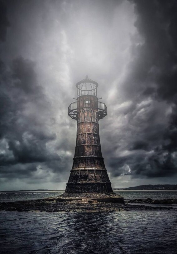 Фото старинного маяка в Уэльсе признано победителем престижного конкурса