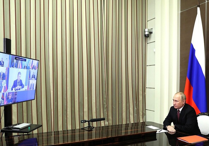 Путин провел оперативное совещание Совбеза после встречи с лидерами Азербайджана и Армении и вновь затронул карабахский вопрос (Фото)