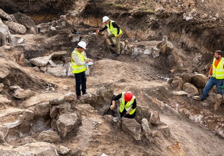 На территории Човдарского золотого рудника обнаружен новый археологический памятник (Фото)