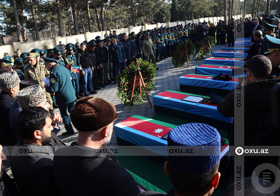 На II Аллее шехидов состоялись похороны 14 военнослужащих (Фото)