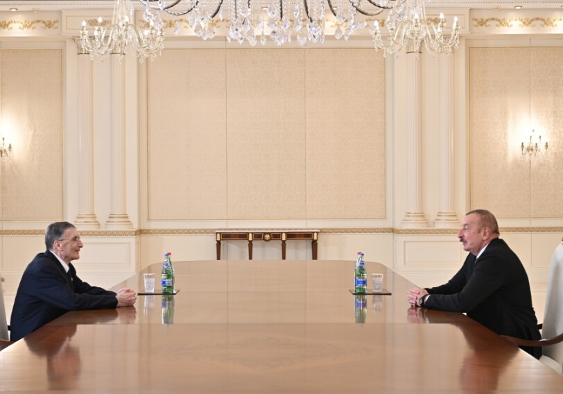 Ильхам Алиев принял всемирно известного ученого Азиза Санджара (Фото)
