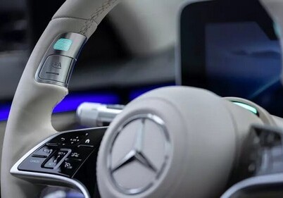 На машинах Mercedes-Benz впервые в мире появится автопилот третьего уровня