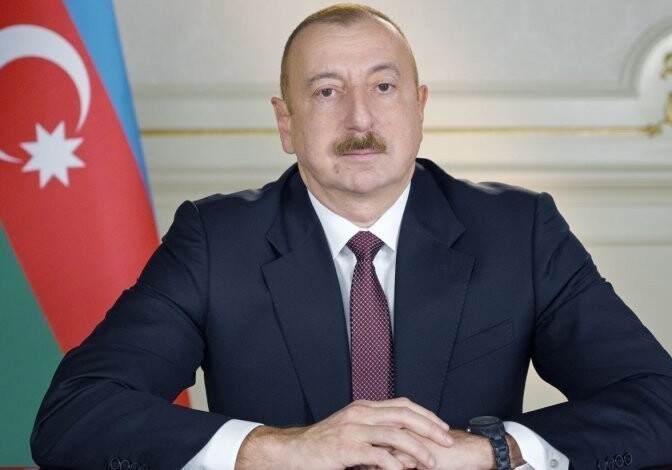 Президент Ильхам Алиев поделился публикацией в связи с днем памяти Общенационального лидера (Фото)