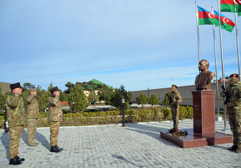 Министр обороны Азербайджана посетил воинскую часть Сил спецназначения (Фото-Видео)