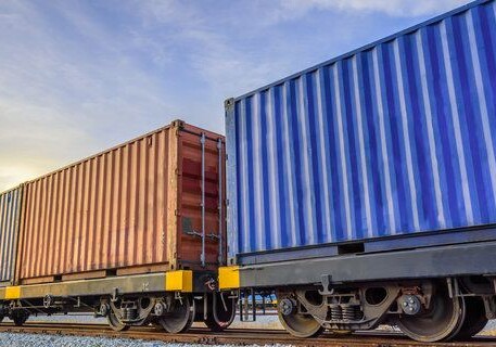 В Азербайджане с начала 2022 года аннулированы скидки на перевозку определенных грузов по железной дороге