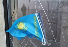 Миротворцы ОДКБ приступили к выполнению поставленных задач в Казахстане - Правительство Казахстана ввело временное ценовое регулирование на топливо