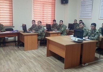 В Азербайджанской армии проведены учебные сборы с командирами рот (Фото-Видео)