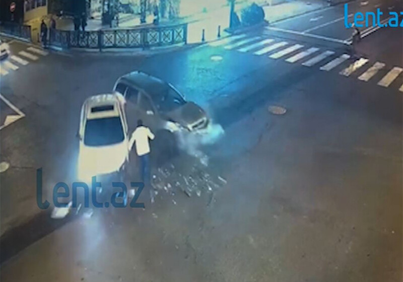 Сотрудник полиции чудом избежал гибели в Баку (Видео)