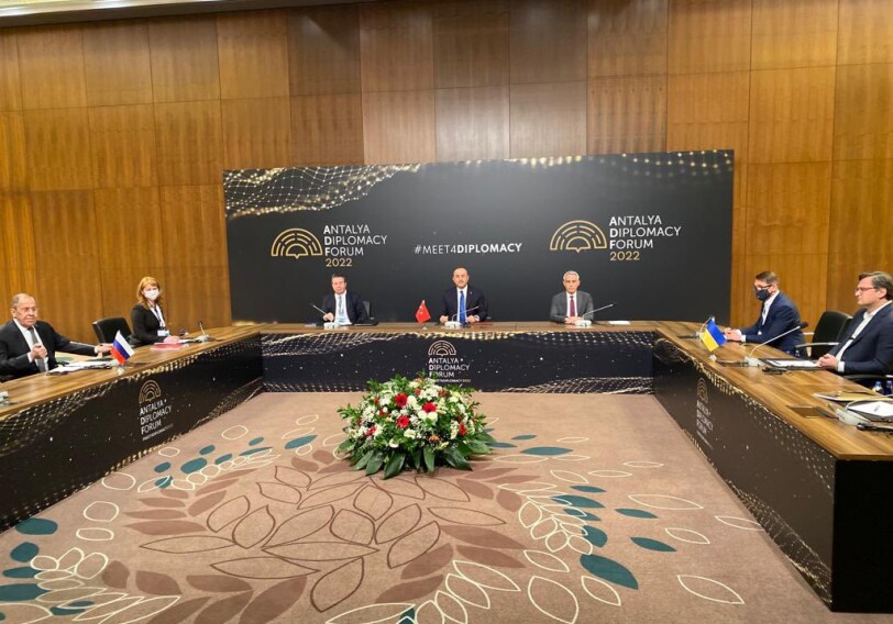Россия и Украина не отказываются от переговоров и уже анонсируют очередные