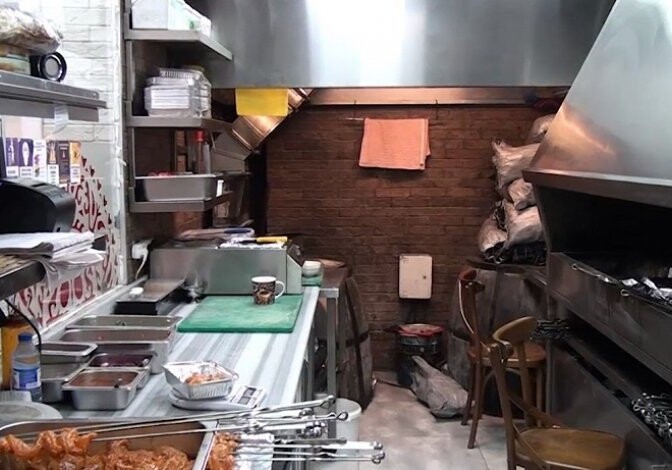 Приостановлена деятельность известного бакинского ресторана (Видео)