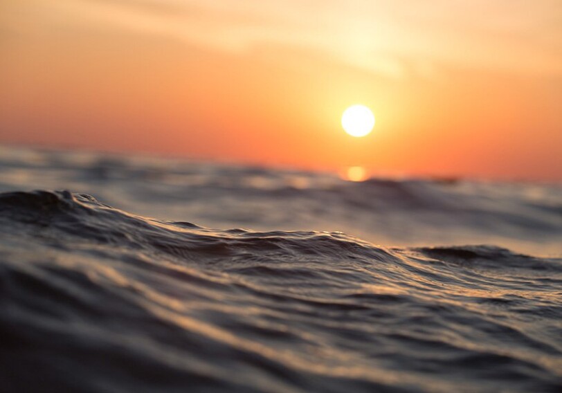 Ученые обнаружили сильные волны тепла, скрывающиеся на дне океана